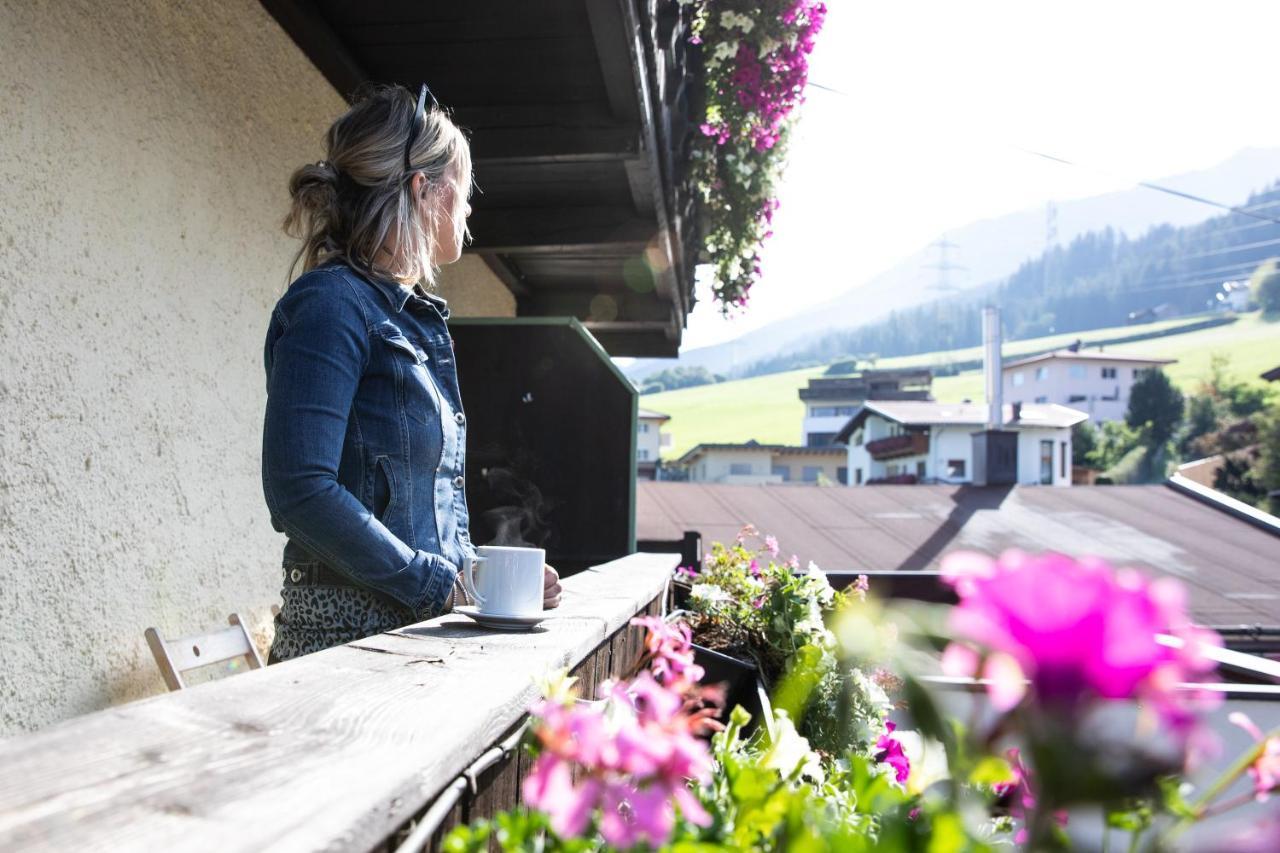 Ferienhotel Bergland Arzl im Pitztal Ngoại thất bức ảnh